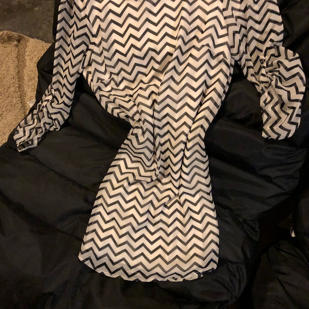 Dress - Picture 4 of 6